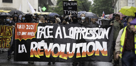 Proteste contro il green pass in Francia, scontri a Parigi