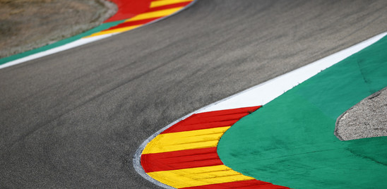 Muore in pista il pilota 14enne Hugo Millan