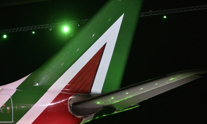 alitalia mette vendita marchio prezzo base 290 milioni