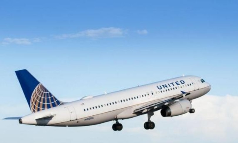 united airlines licenzia dipendenti no vax