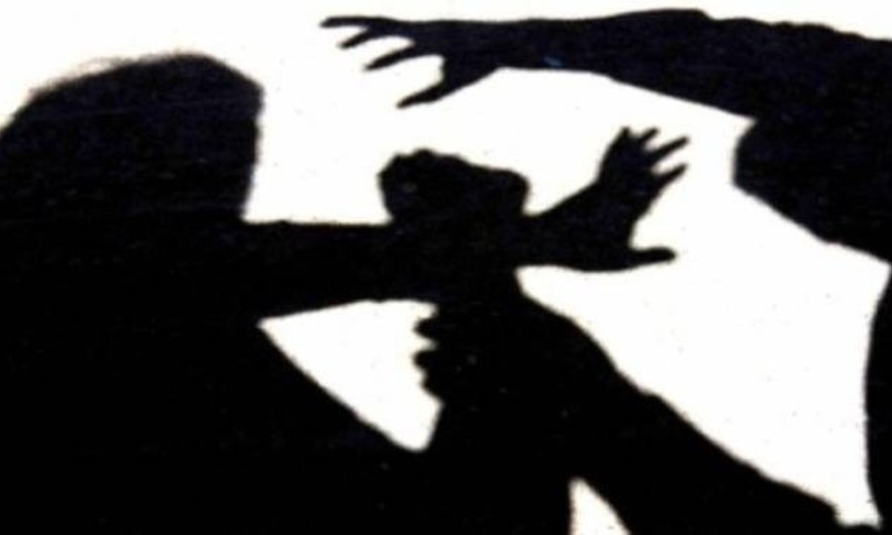 violenza sessuale su diciottenne trapani