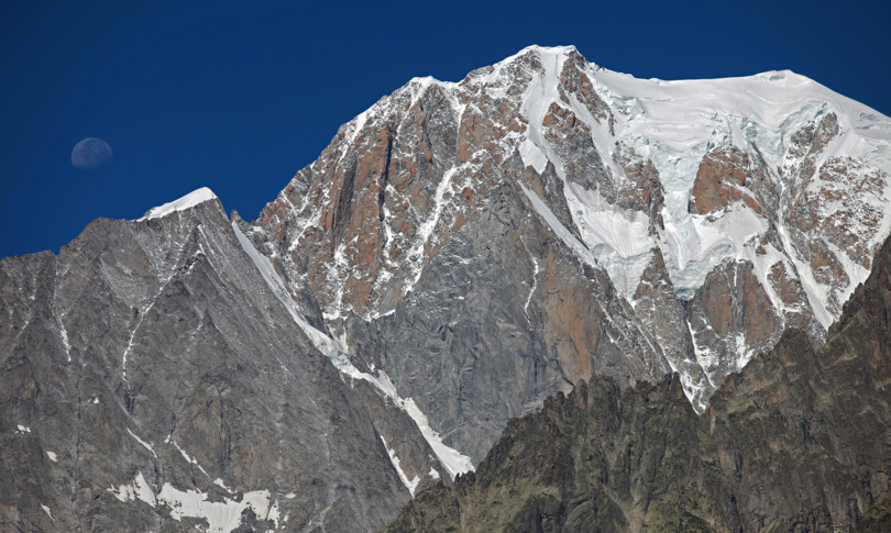 tre alpinisti bloccati su Monte Bianco