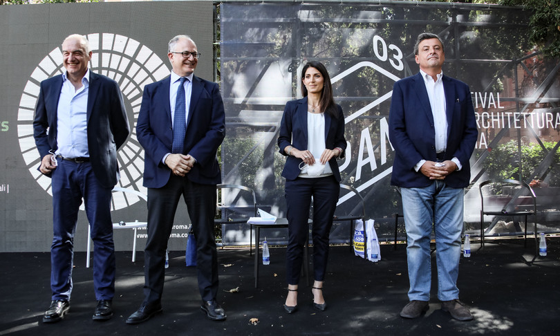 campidoglio sfida michetti gualtieri caccia voti raggi calenda