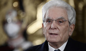 Mattarella: "Il periodo buio è superato, ma molto resta da fare"
