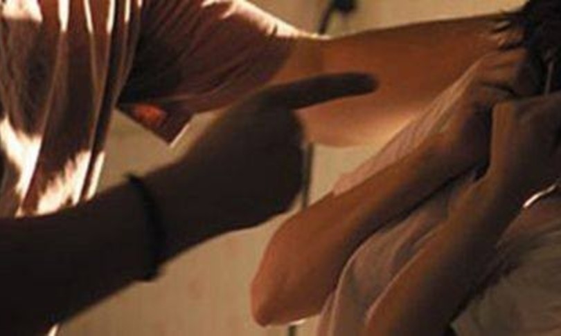 Dopo matrimonio aggredisce moglie spese ricevimento
