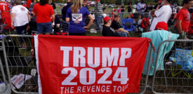 Bagno di folla per Trump che ora guarda al 2024