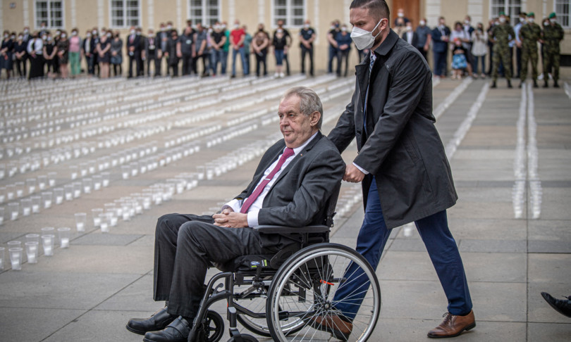 zeman ricoverato in terapia intensiva