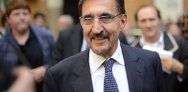 "Non si vuole davvero impedire che certe manifestazioni trascendano", dice La Russa