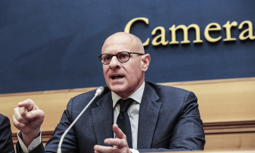 Forza Nuova Rampelli Fratelli di Italia votera mozione scioglimento