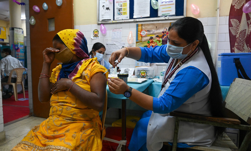Covid India ha somministrato miliardesima dose vaccino