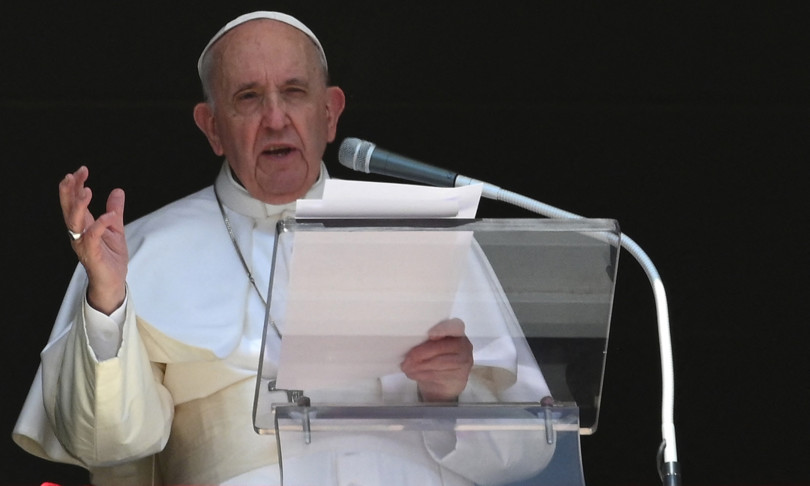papa francesco ai migranti in libia sento le vostre grida