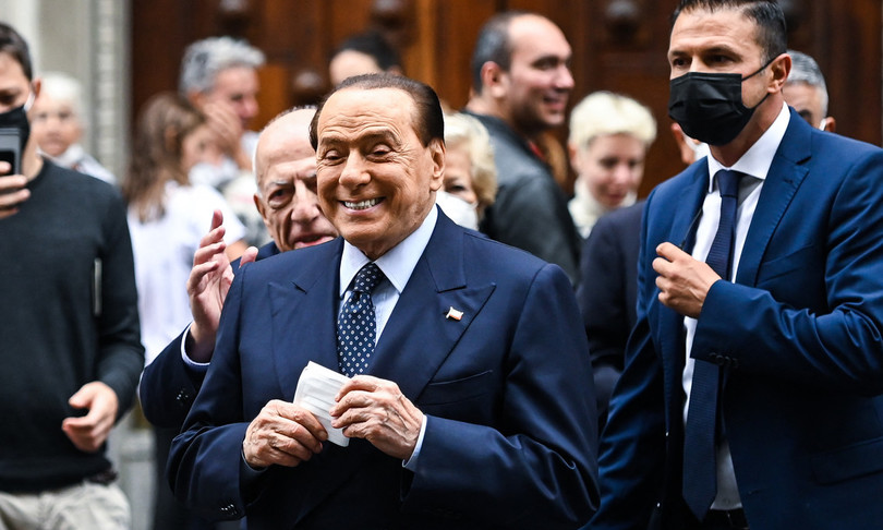 berlusconi si riprende la scena sono ancora utile al paese