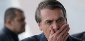 Bolsonaro è accusato di "crimini contro l'umanità" per la gestione del Covid