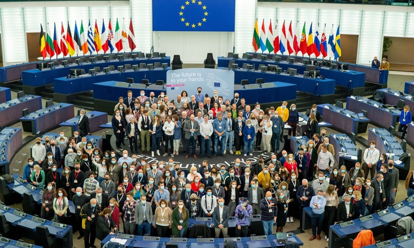 future ue panel virtuali