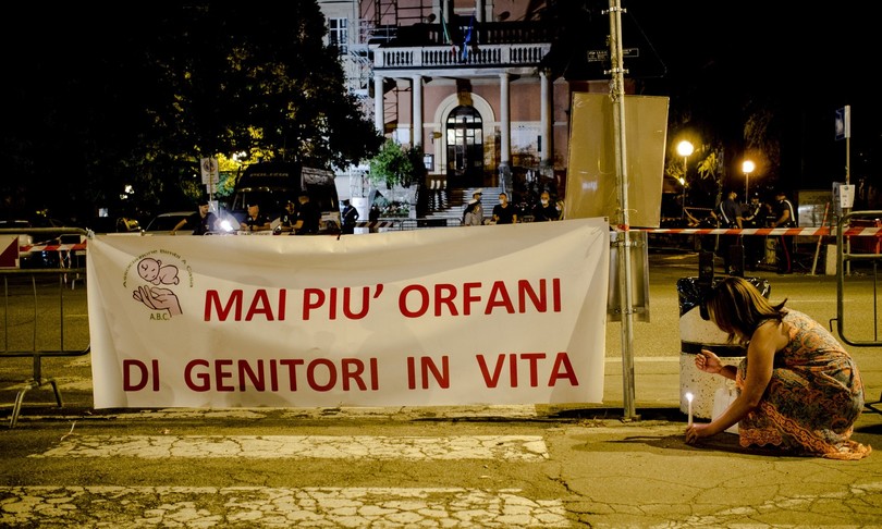 Bibbiano sindaco a processo 4 anni a Foti