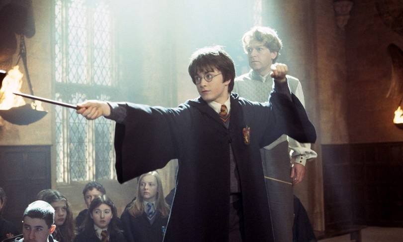 harry potter torna dopo 20 anni tra polemiche su JK Rowling