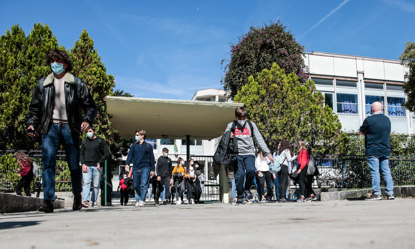 covid scuole latina contagini 67 classi quarantena