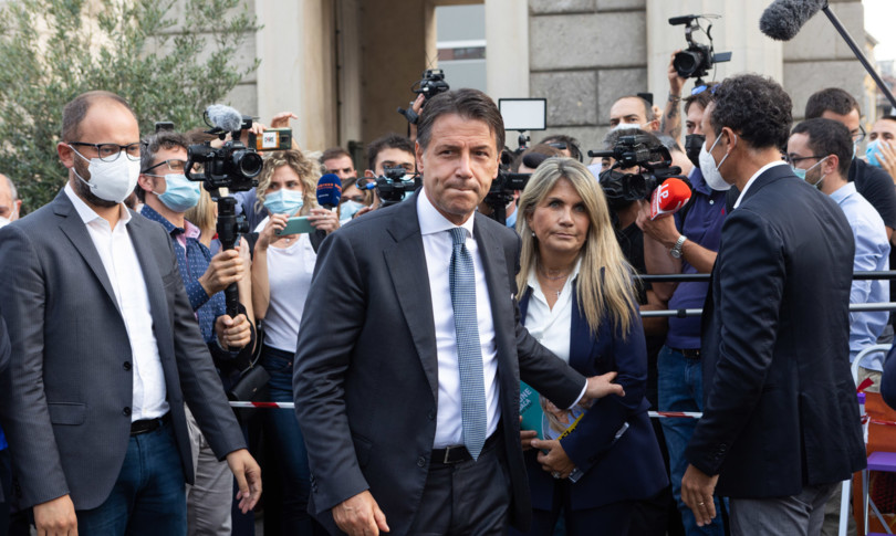 manovra movimento 5 stelle alza tiro allarme urne