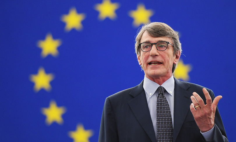 Ue rompe patto Sassoli sogna bis