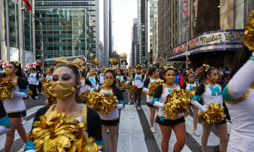 Thanksgiving New York torna Parade