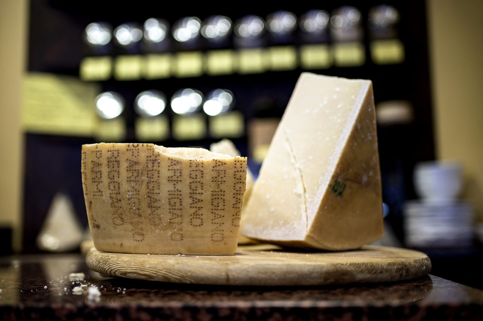 Il Parmigiano Reggiano vuol comparire in film e programmi tv