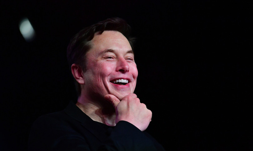 Tesla Musk paga 11 miliardi tasse