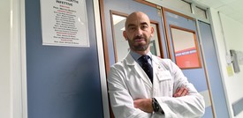 Bassetti all'Agi: "Quarta dose? Forse sì, non è la fine del mondo"
