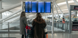 In 4 giorni nel mondo sono stati cancellati quasi 10 mila voli