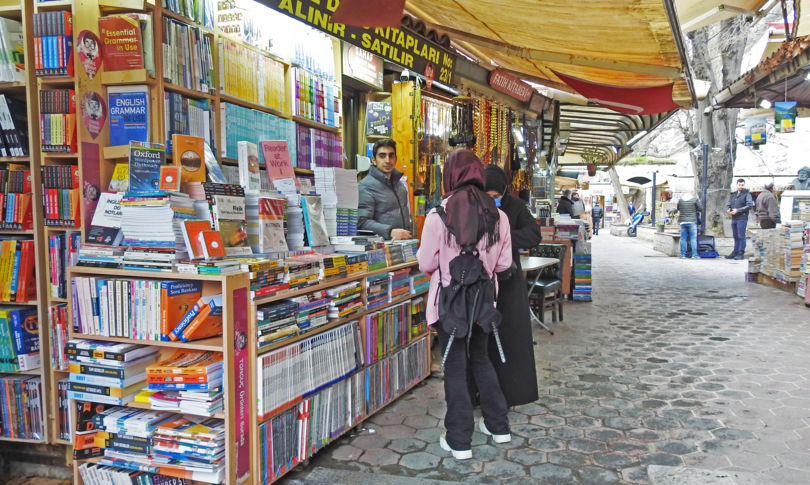 beautiful bookstores istanbul lira crisis