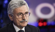 D’Alema ‘irrita’ il Pd, gelo da Letta. Renzi attacca
