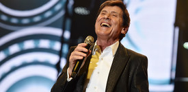 Morandi resta in gara a Sanremo