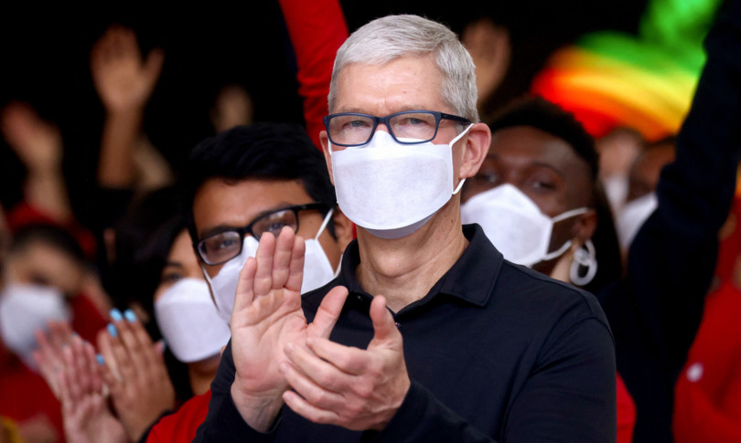 tim cook stipendio millequattrocentoquarantasette volte dipendenti