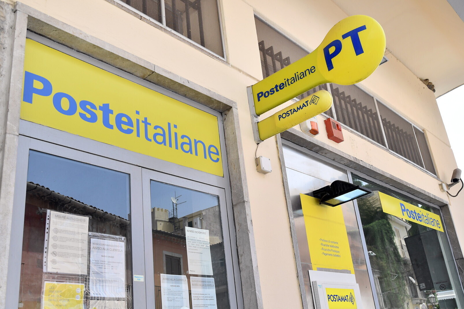 Ricavi record per Poste. Del Fante: "Crescita senza precedenti"