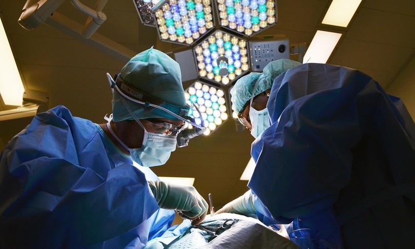 medico radiato inciso iniziali fegato pazienti