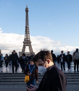 agi: La Francia fa dietrofront su mascherine e pass, ma ha 14 mila classi in dad