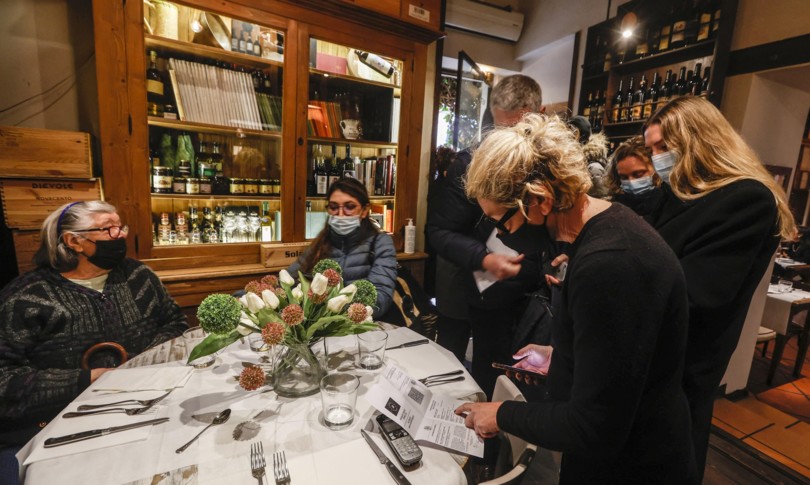 caro bollette costera 20 miliardi previsione confcommercio