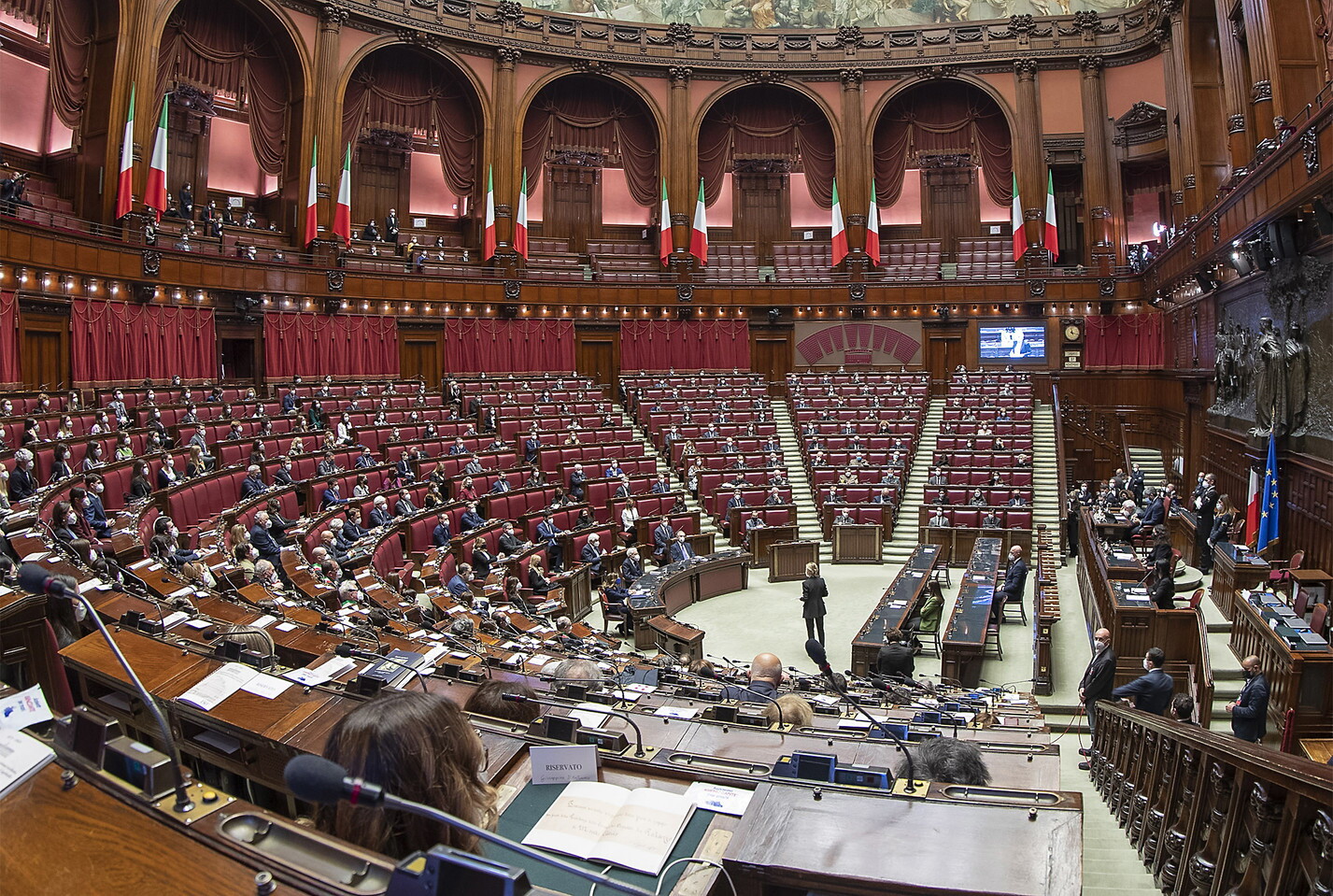 Manovra, si lavora agli emendamenti. Verso una stretta sulle compensazioni