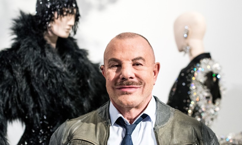 moda morto stilista thierry mugler