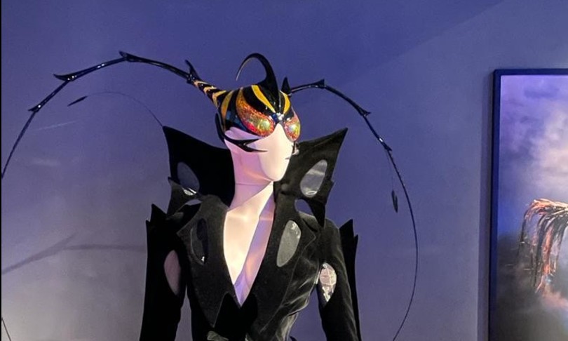 Moda addio Mugler profeta donna futurista