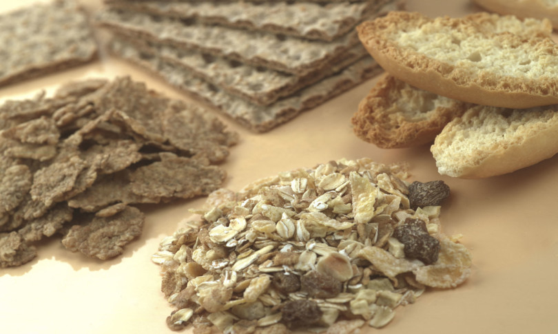 tumori dieta ricca di fibre migliora risposta cure anticancro