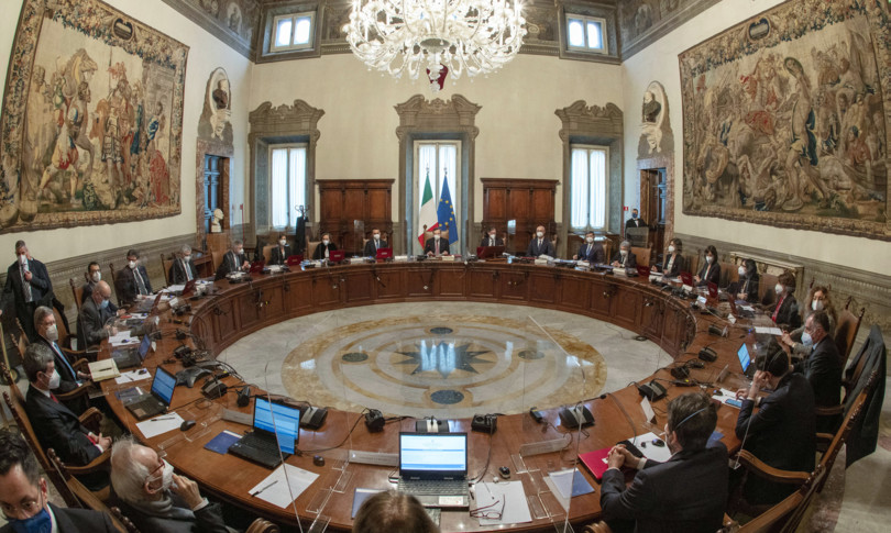 governo draghi decreti legge