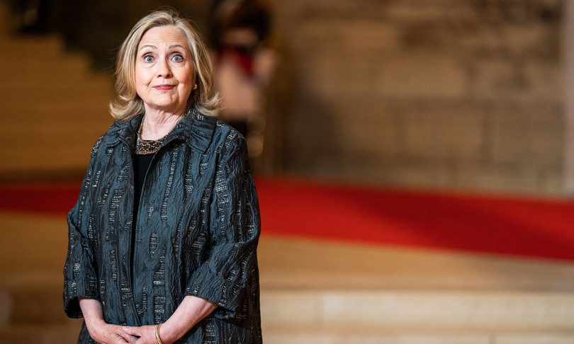 Hillary Clinton avrebbe spiato Donald Trump