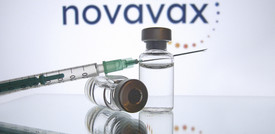 Arriva in Italia un milione di dosi di vaccino Novavax, cosa è e come funziona
