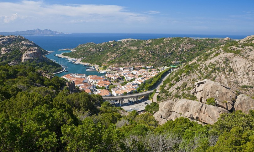 primi licenziamenti costa smeralda sanzioni russia ucraina