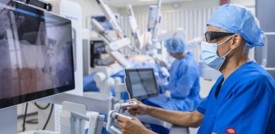 Al Gemelli il robot Hugo ha effettuato un'operazione ginecologica