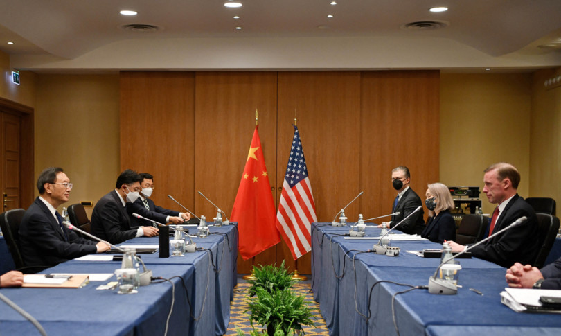 sfondo tensioni Usa Cina non solo Ucraina