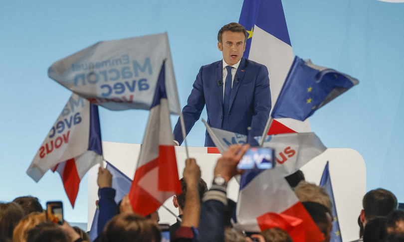 Francia elezioni Macron vince ma avverte nulla deciso