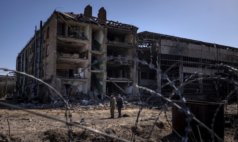 battaglia mariupol rassegna stampa mondo politica interna