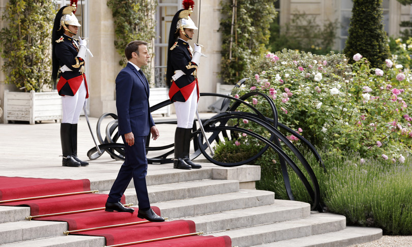 macron si insedia nuovo mandato francesi progetto repubblicano