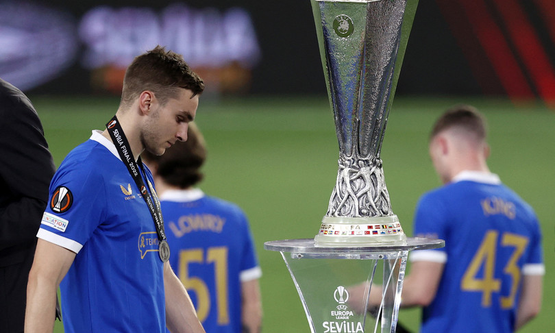 La delusione dei tifosi dei Rangers e la maledizione "Siviglia" per la Scozia La delusione dei tifosi dei Rangers e la maledizione "Siviglia" per la Scozia